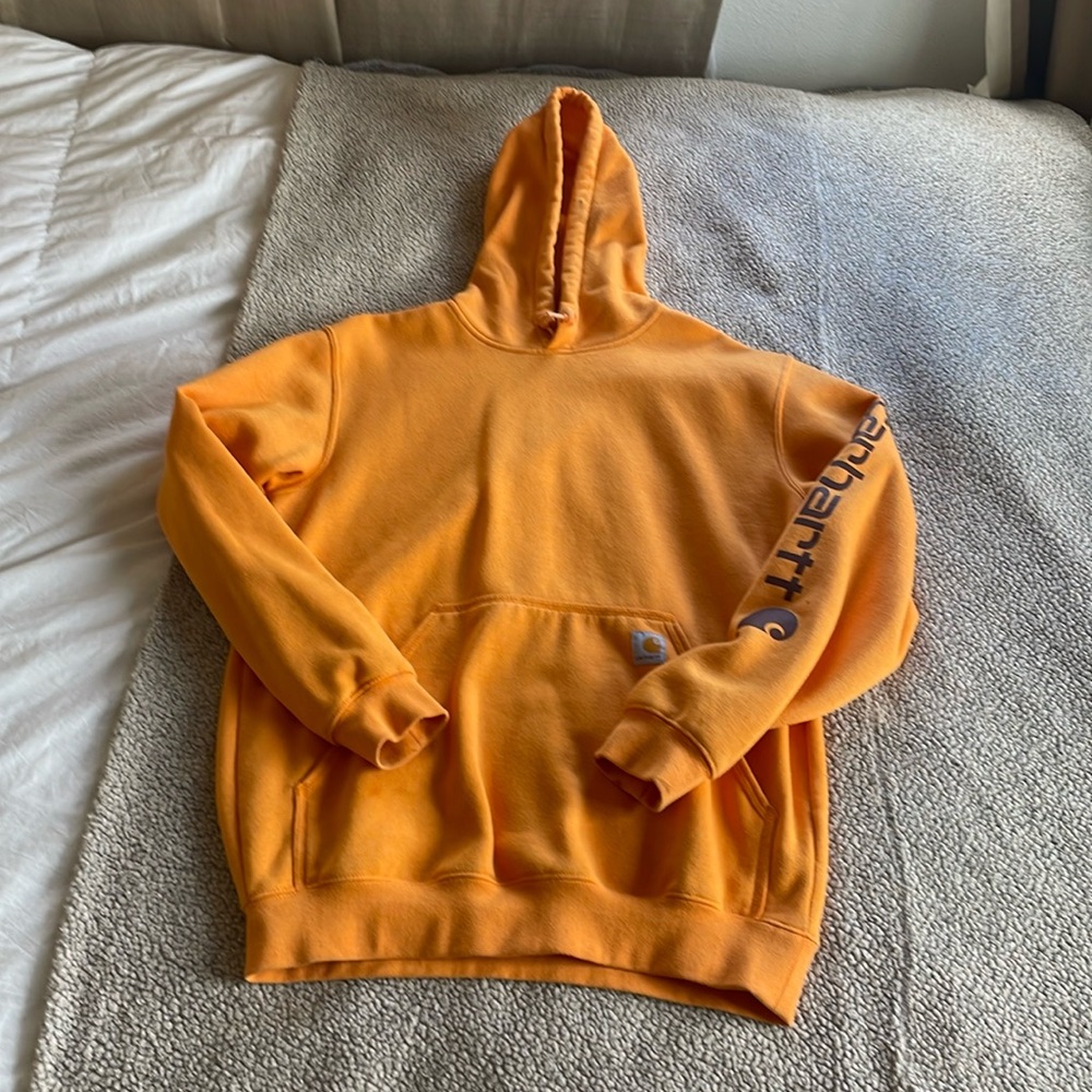 Men’s Carhartt hoodie